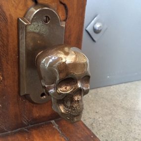 Skull Von Bronze Backplate Hardware for Doors by Faucetto